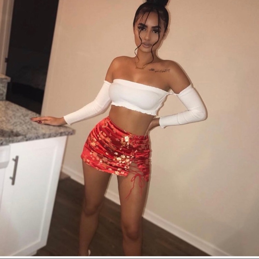 SOLD New Fashion nova chinatown skirt